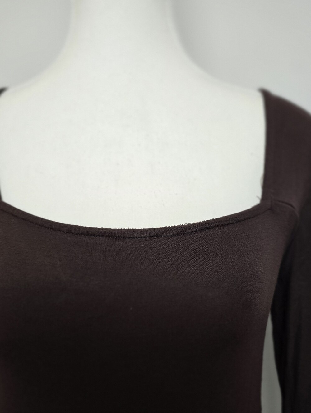 Kuwalla Womenโs Chocolate Brown Square Neck Long Sleeve Cropped Blouse Size M - Picture 4 of 5
